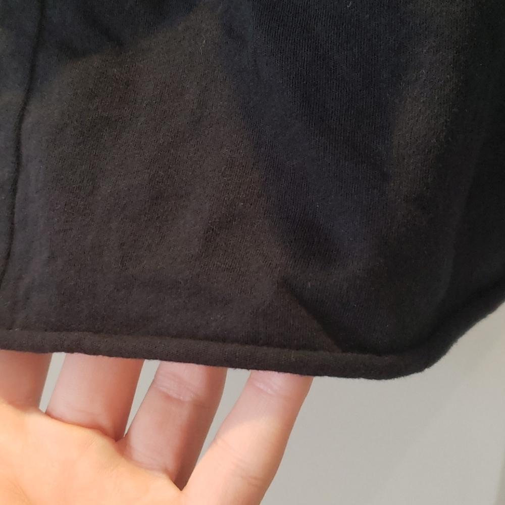 Cropped Tee - Picture 4 of 6
